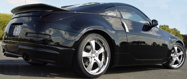 Donz Colombo on 2006 Nissan 350Z